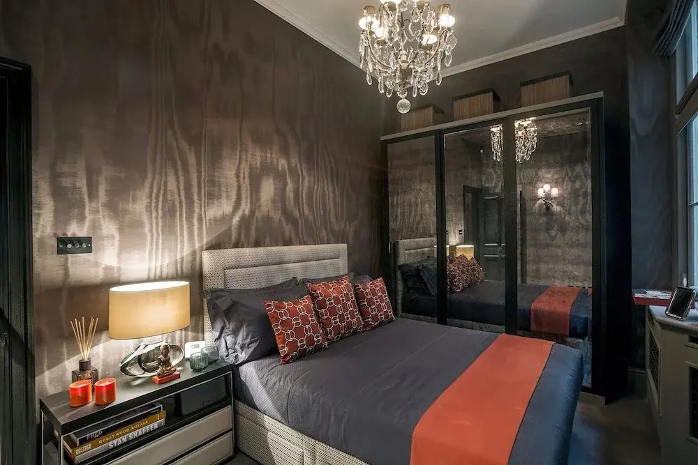 Luxury Apartment at Cadogan Square I