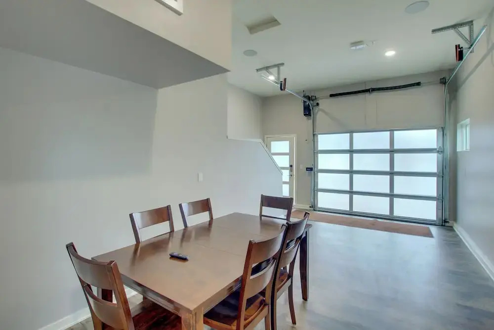 Green Bay Getaway Near Lambeau Field & Resch