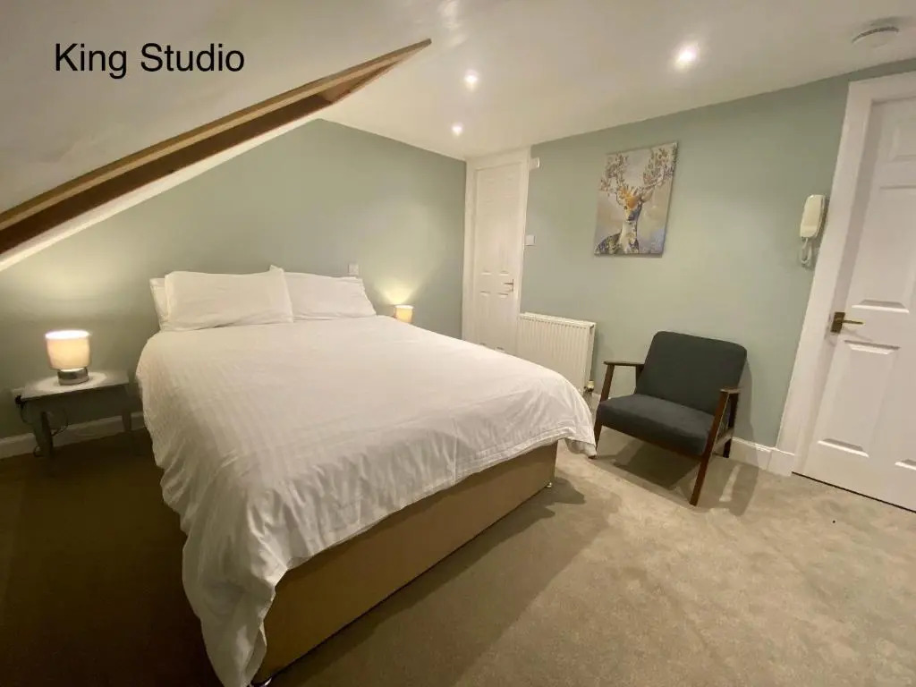 Studio Apartments on the Square