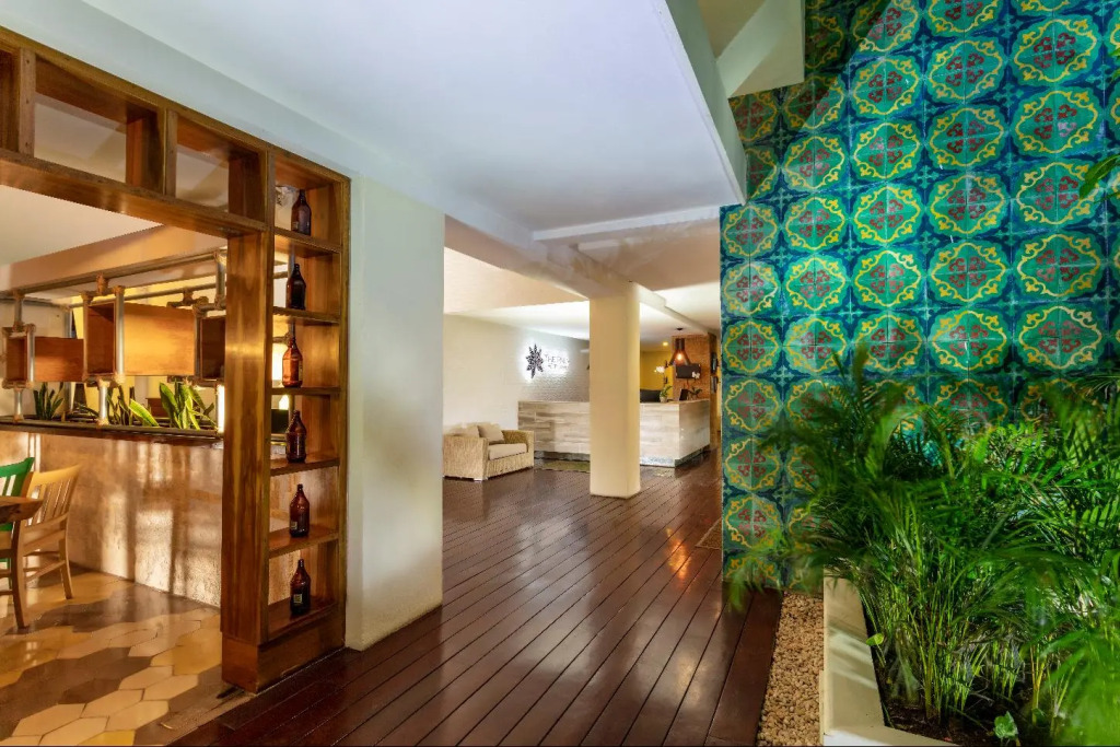 Hotel The Palm