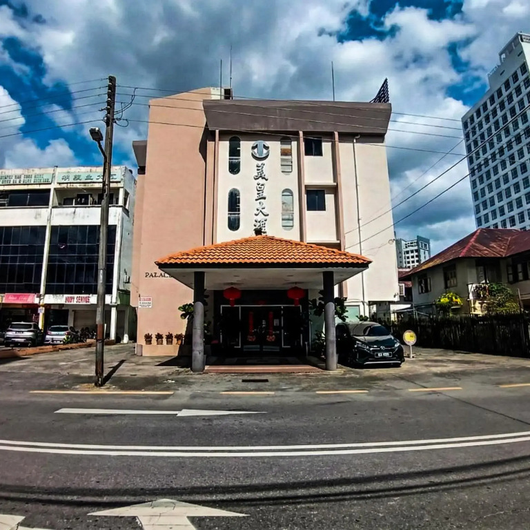 Palace Inn
