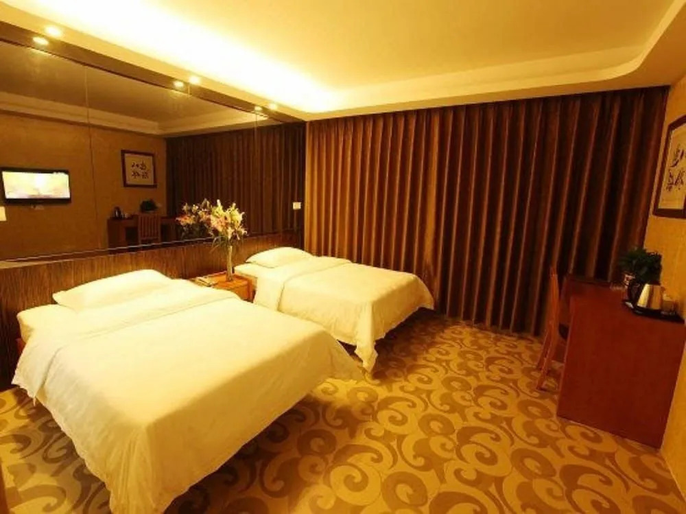 Sapphire Sea View Hotel
