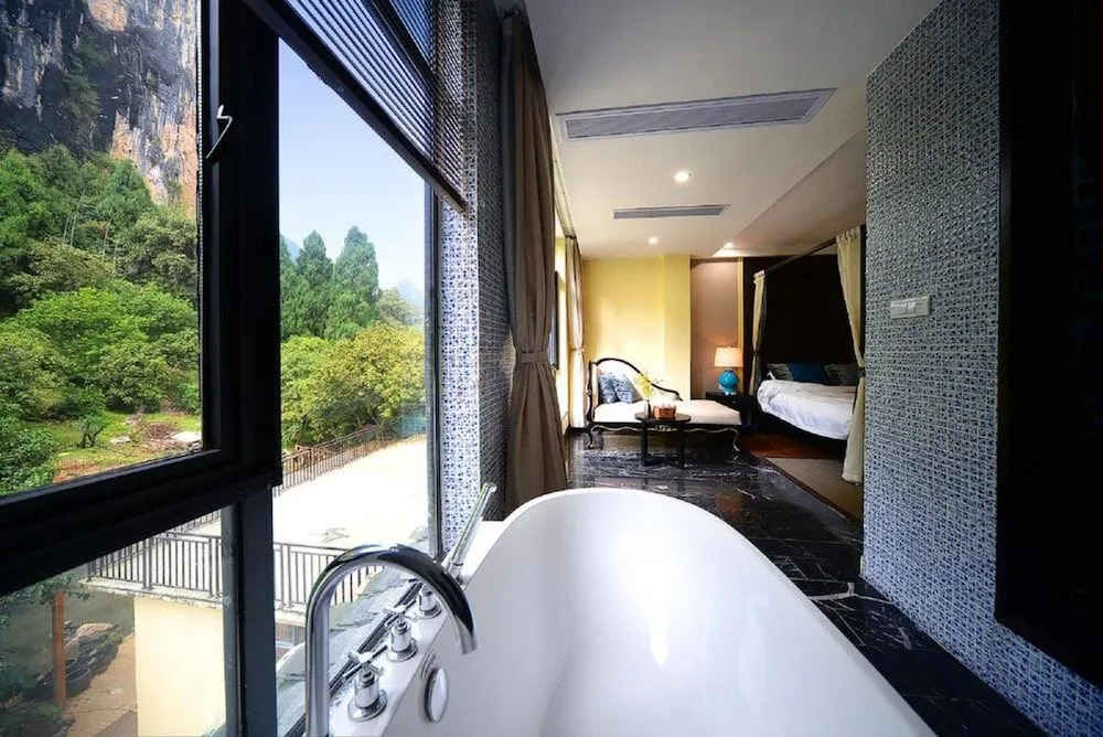 Yangshuo Lijiang Island Riverside Resort