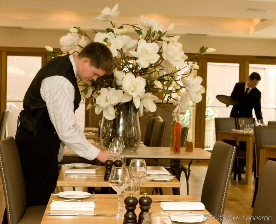 The White Horse Hotel, Romsey, Hampshire - The Coaching Inn Group