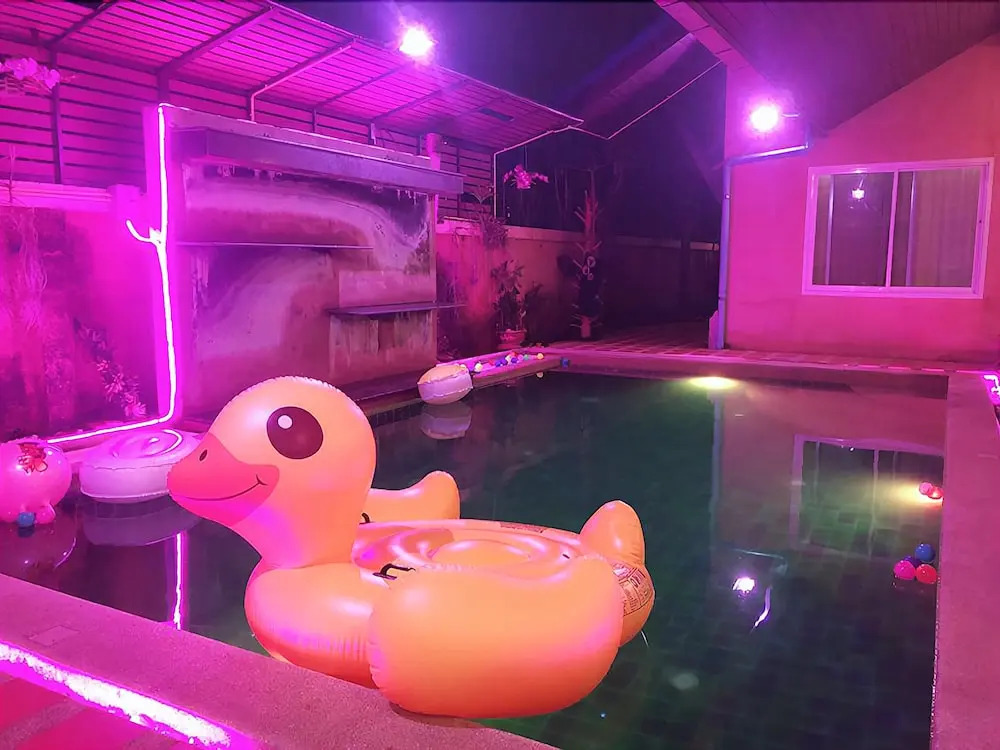 Baan Honey Suite