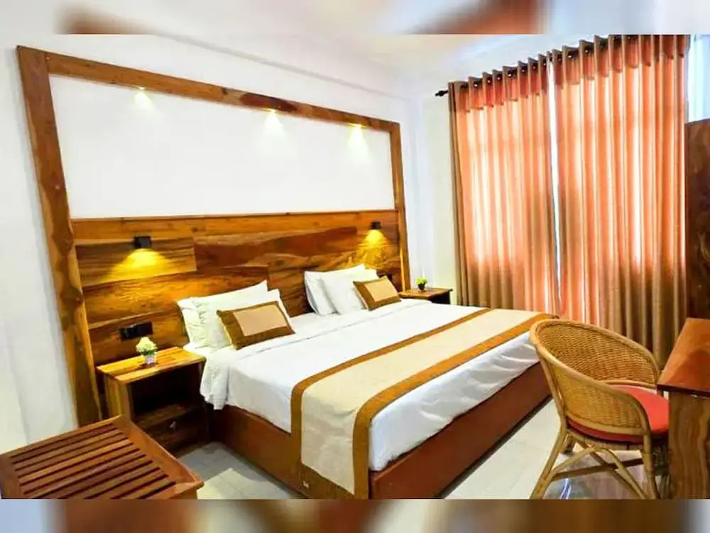 Kandy Grand Ocacia