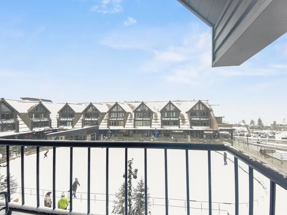 Ski Lodge 209 2br 2 Bedroom Condo by Redawning