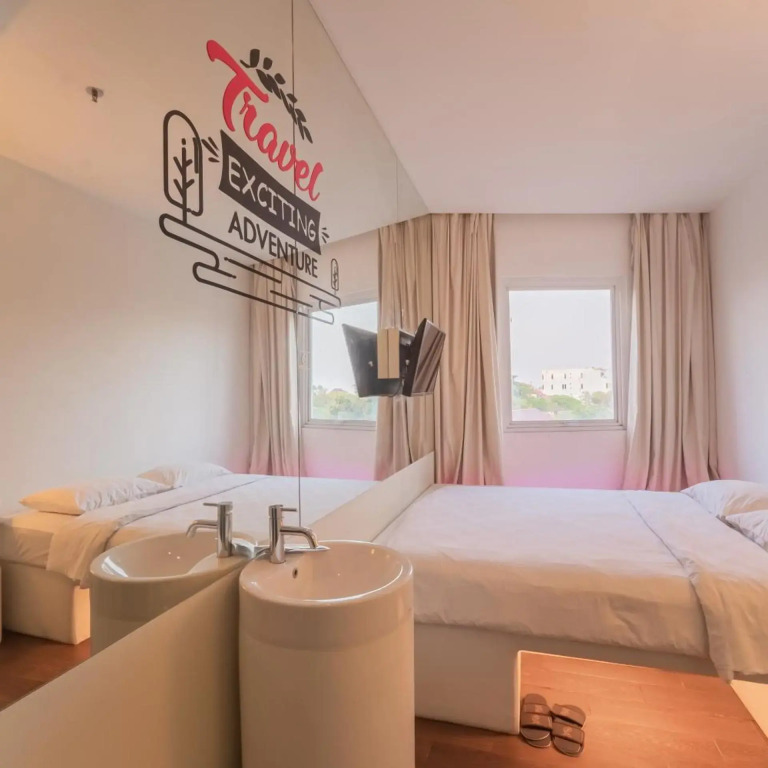 J.Icon Hip Hotel