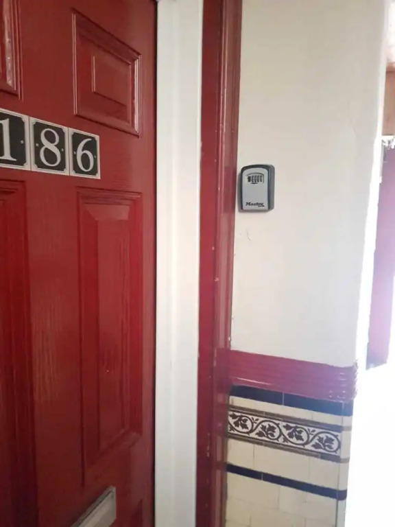 Convenient, Clean and Comfortable Flat #2