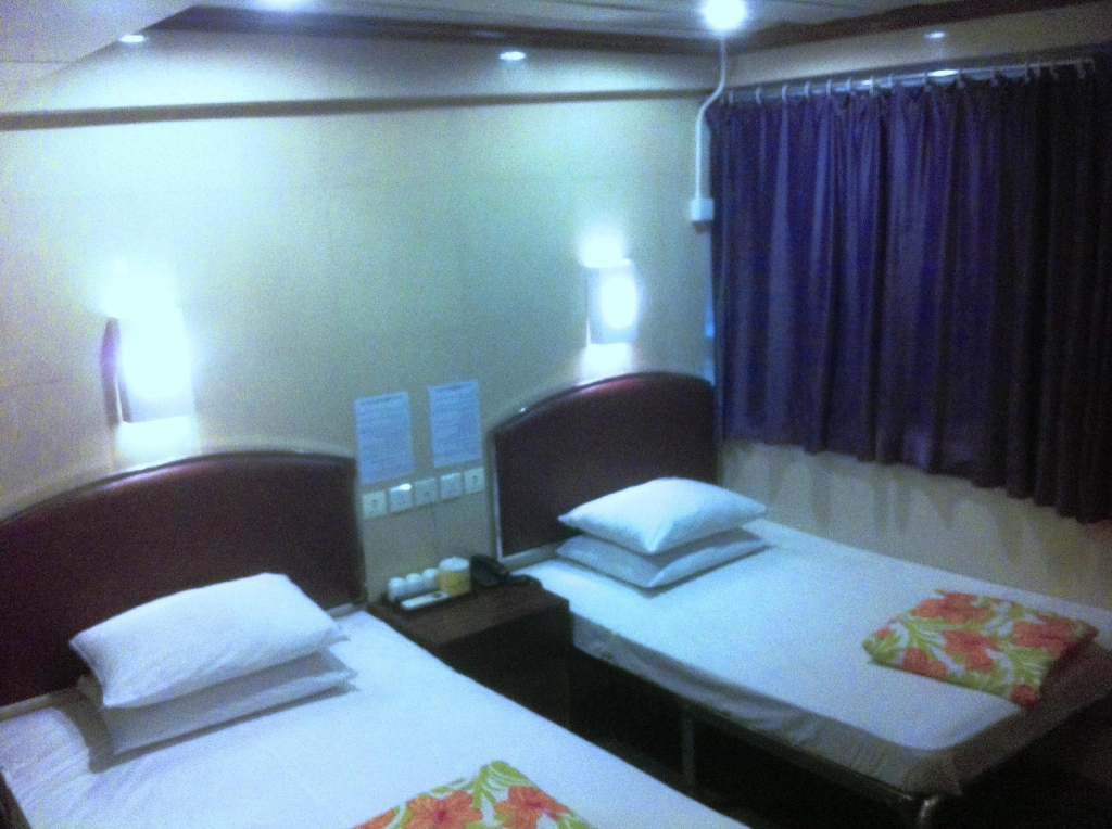 1ST Homestay - HK Tai Wan Hostel