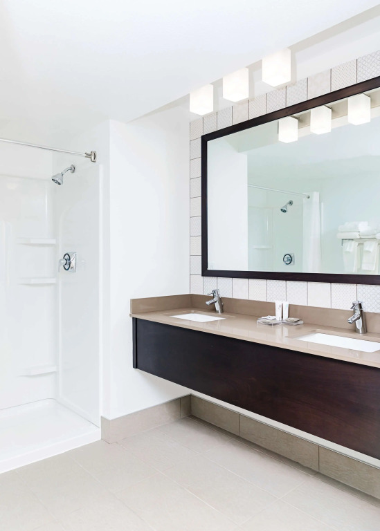 Country Inn & Suites by Radisson, Appleton, WI