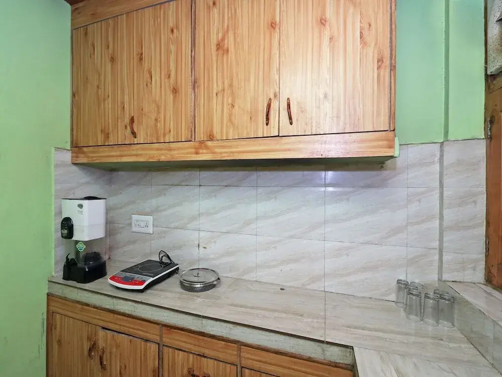 OYO 13696 Home 3BHK River Side Cottage Manali