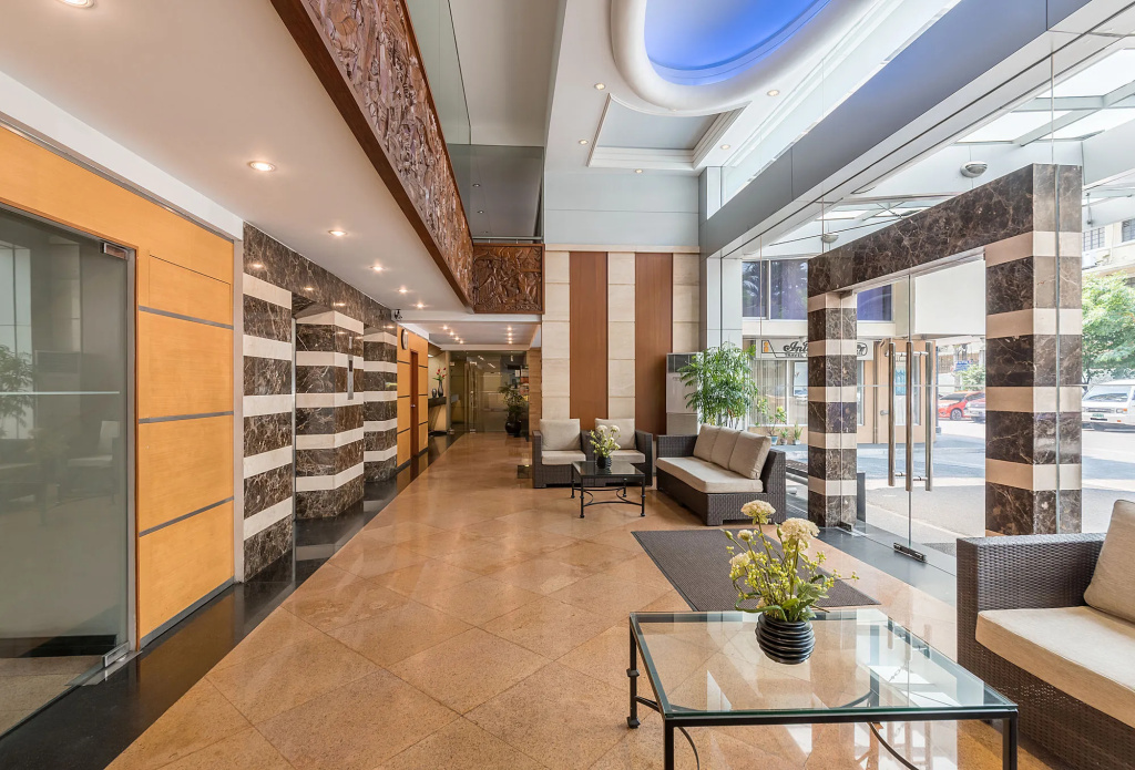 Tropicana Suites