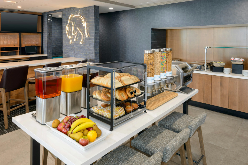 Hilton Garden Inn Buffalo Airport