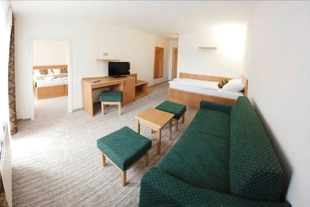 Hotel Partyzán