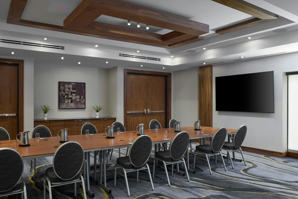 Delta Hotels by Marriott Waterloo
