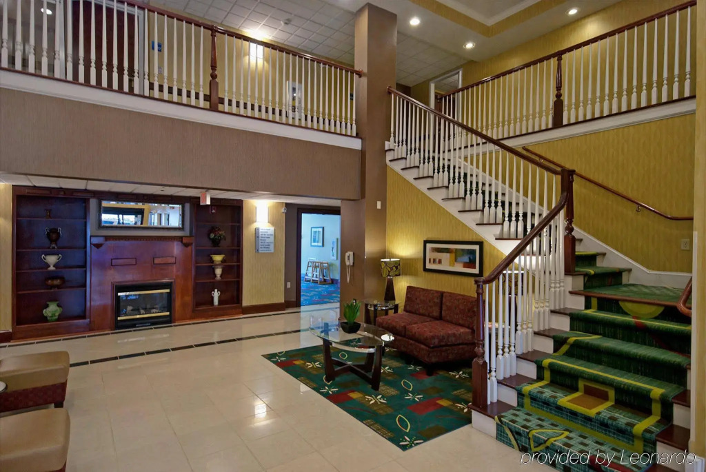 Comfort Inn & Suites Buford near Mall of Georgia