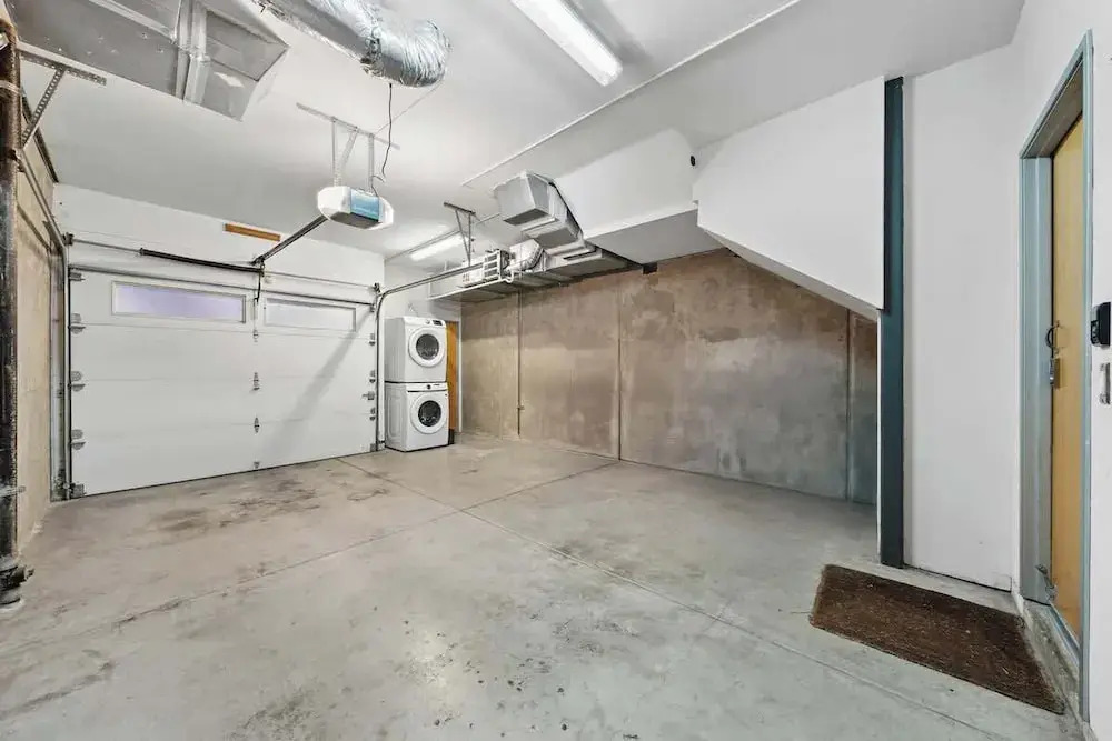 Gaslamp Row House - Sleeps 8 Private Garage AC