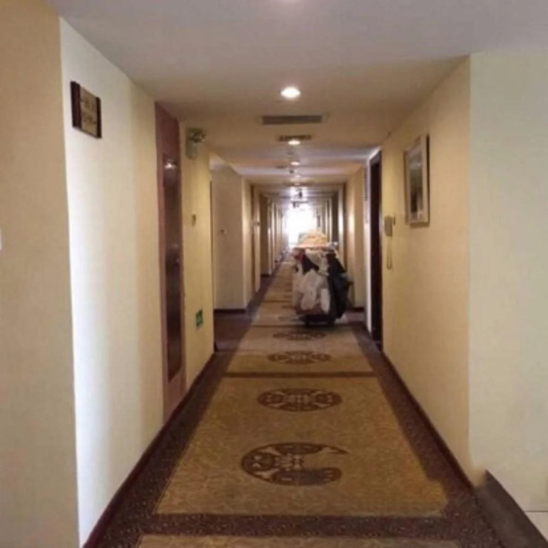Dingfu Hotel