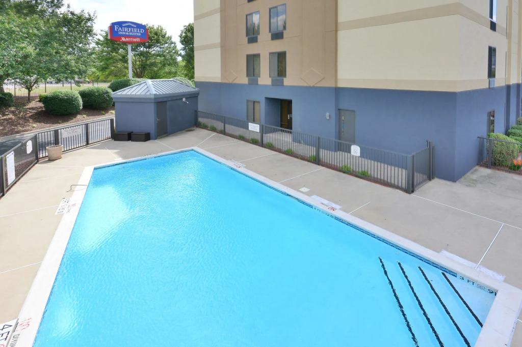 Fairfield Inn and Suites by Marriott Winston Salem/Hanes