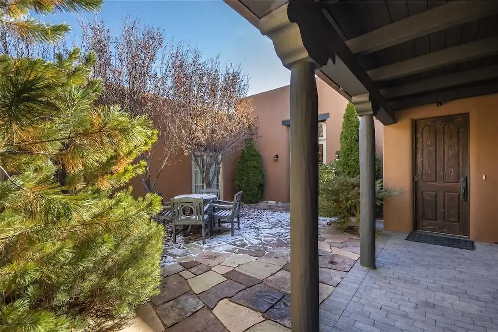 The Sunrise Retreat, 2 Bedrooms, Fireplace, Wifi, Jetted Tub, Sleeps 6