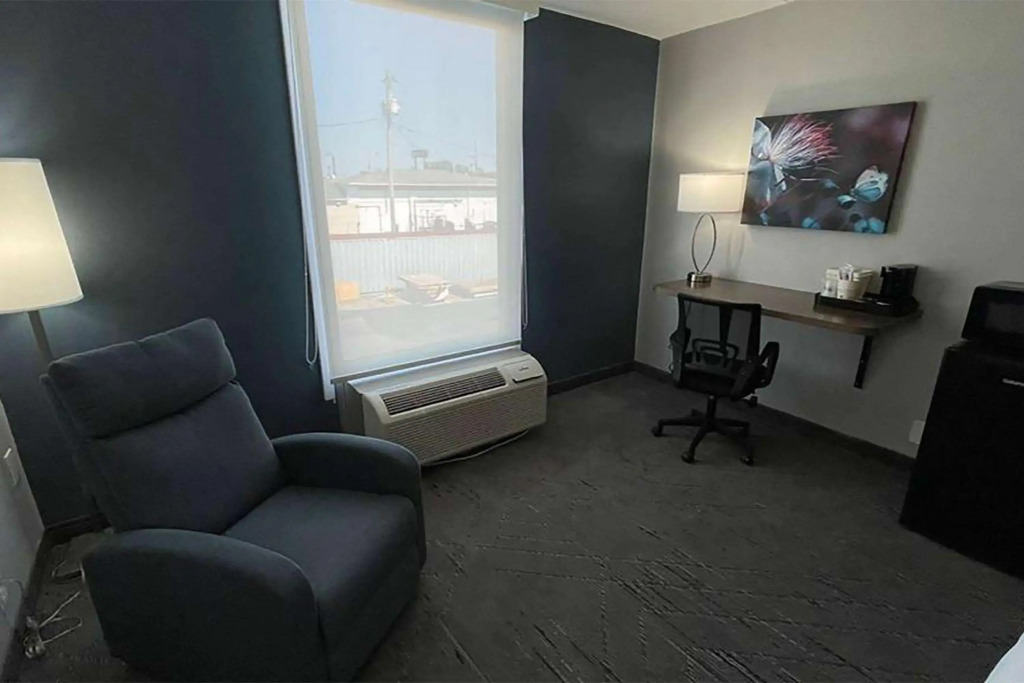 USA Inn and Suites Springfield Ohio