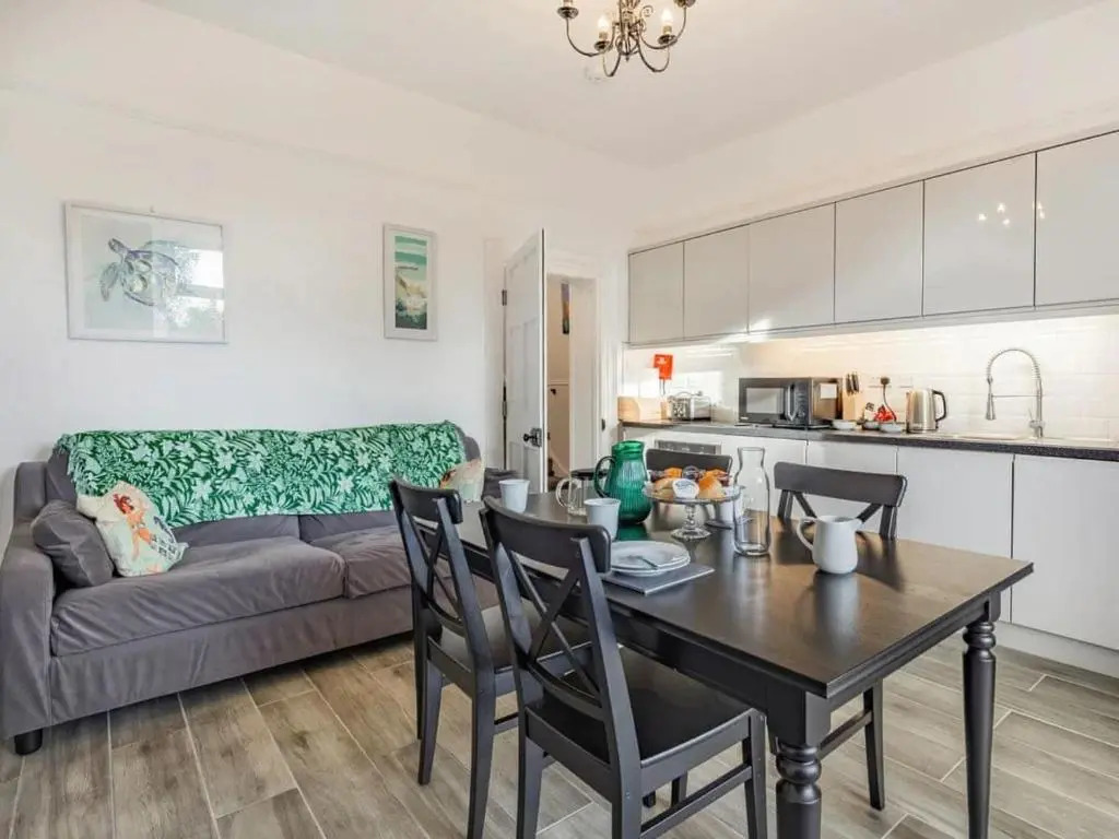 Lovely Villa1king 2 Double 4 Single 1 Bunk Beds