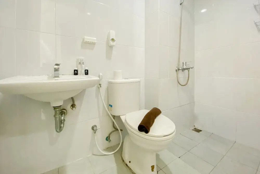Simply Look 1Br With Extra Room Patraland Urbano Apartment