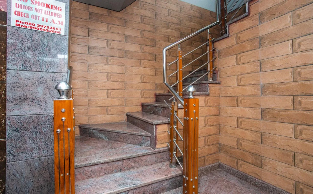 Hotel Dwaraka By OYO Rooms