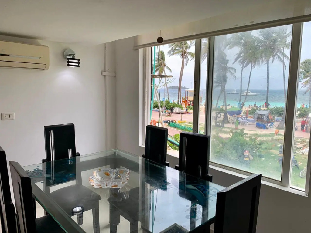 Apartamentos Limsor Beach Vista al mar