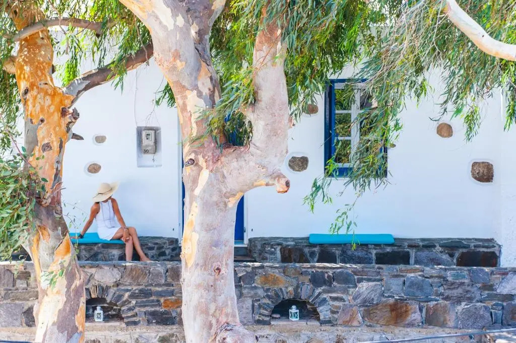 Blue & White: An Absolute Aegean dream house
