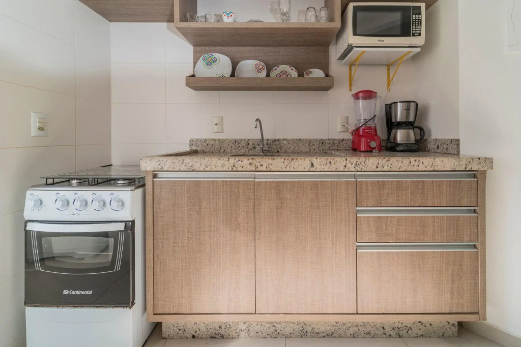 Aluguel Apartamento 2 Quartos 50m Do Mar Bombas Sc