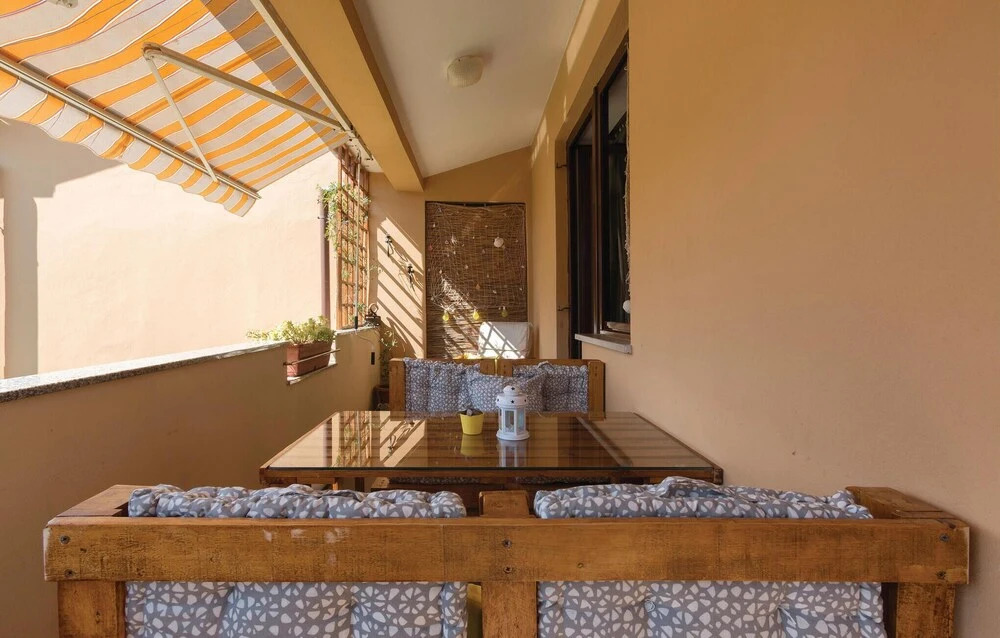 Amazing Home in Valbandon With Wifi and 2 Bedrooms