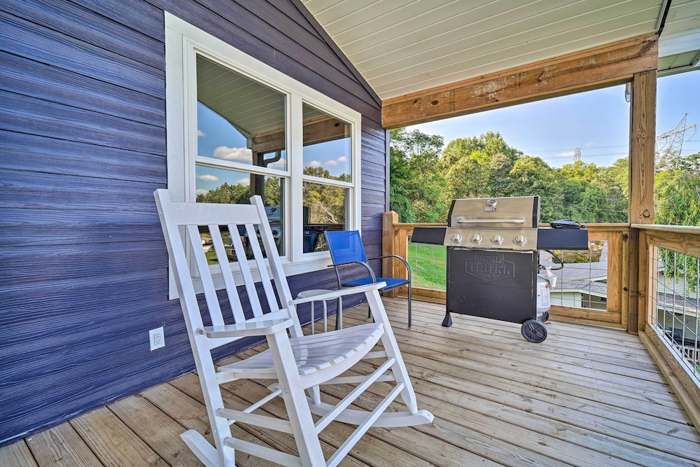 Bean Station Cottage: Unobstructed Lake Views
