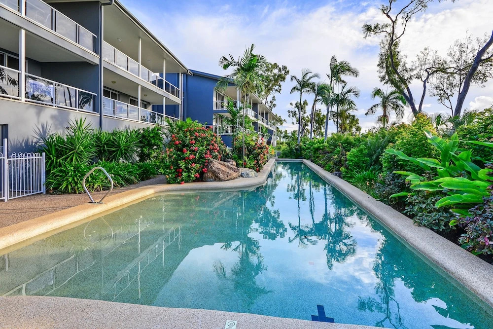 Blue Water Views Apartments