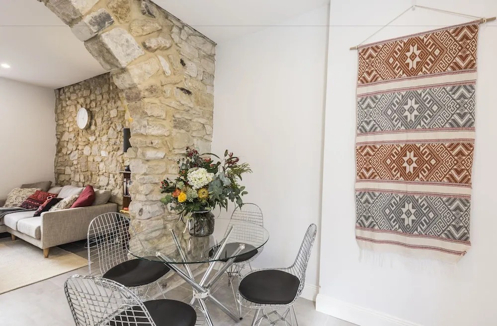 19th Century Sydney 2 Storey Cottage