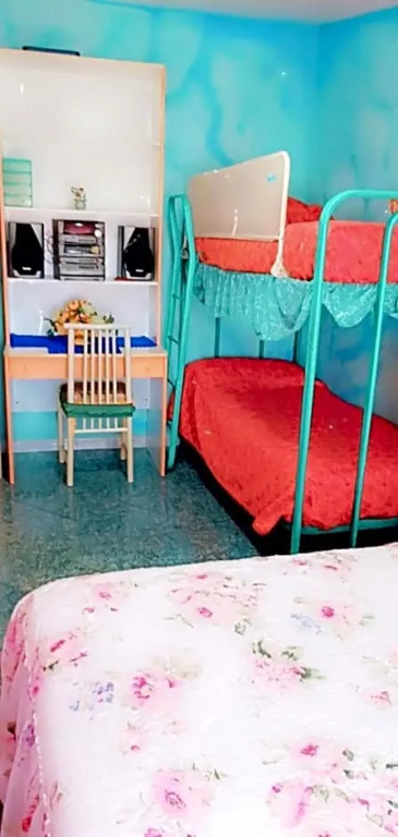 Bed fiorella