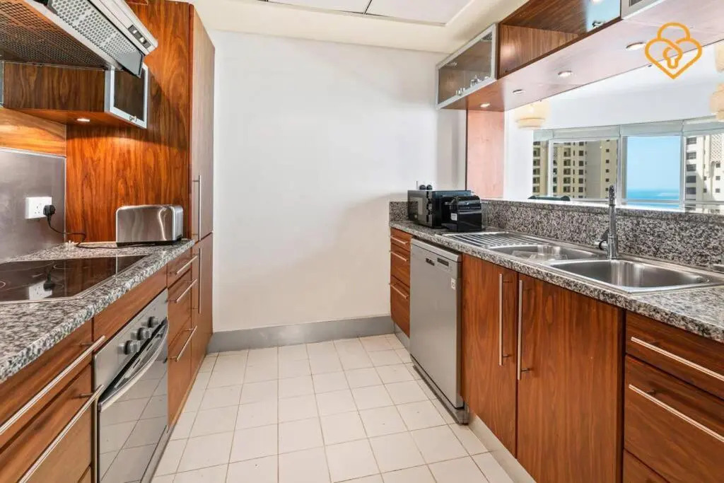 Keysplease 2 B/R Apt in the Heart of Marina, Sahab Tower