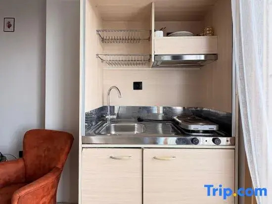 Taksim Square-1BR Rooftop Deluxe Suite 07