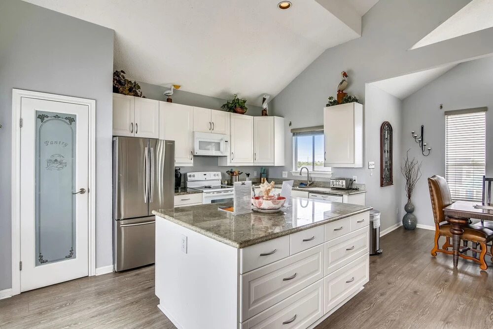 Pelican Paradise West 3 Bedroom Home