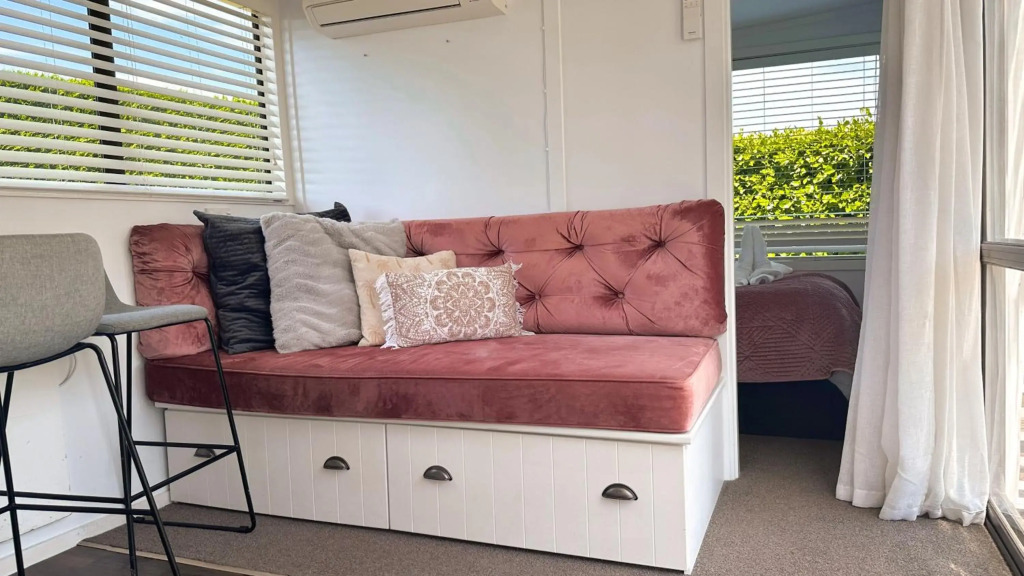 Tiny House Oasis Cambidge-Pool-Hamilton Airport 10mins