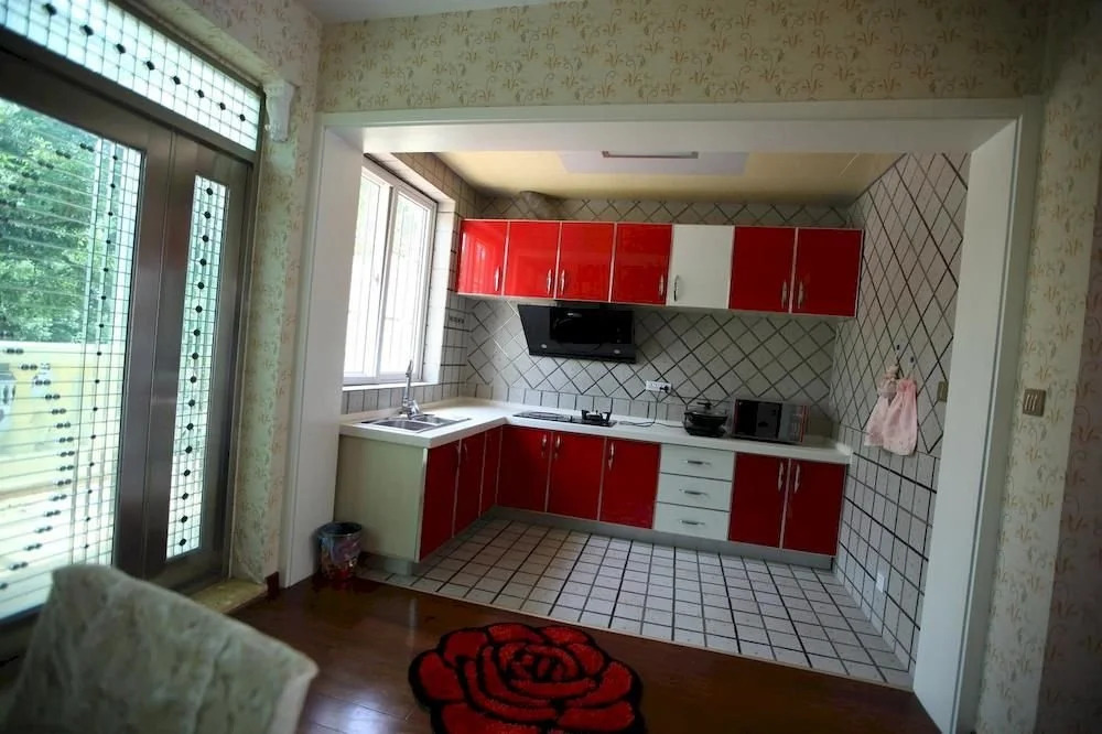 Kunming Dianchi Sunshine Inn