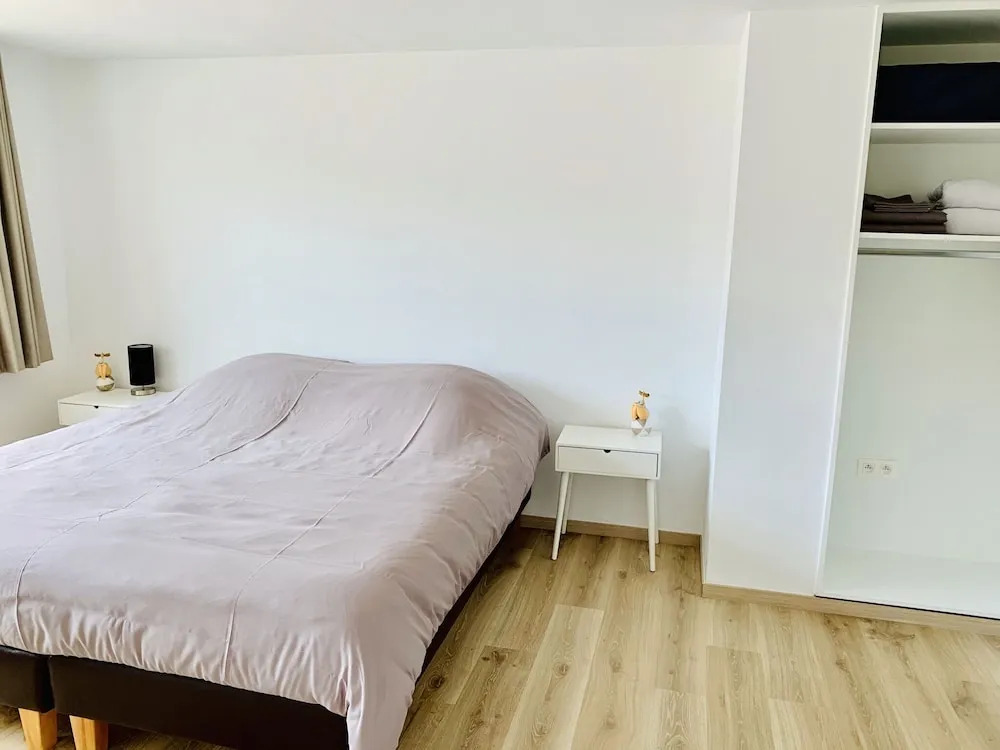 Holiday Home in Koksijde with Hot Tub