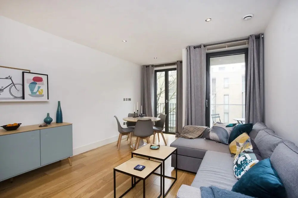 Ultra Modern one Bedroom With Lift Near Portobello Road, Notting Hill
