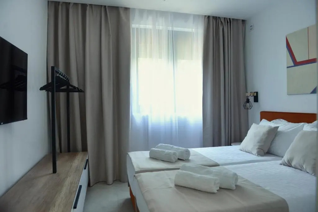 9 apartments