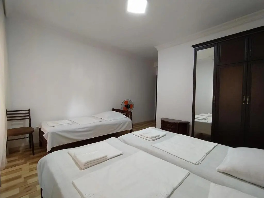 Guest House TeNi