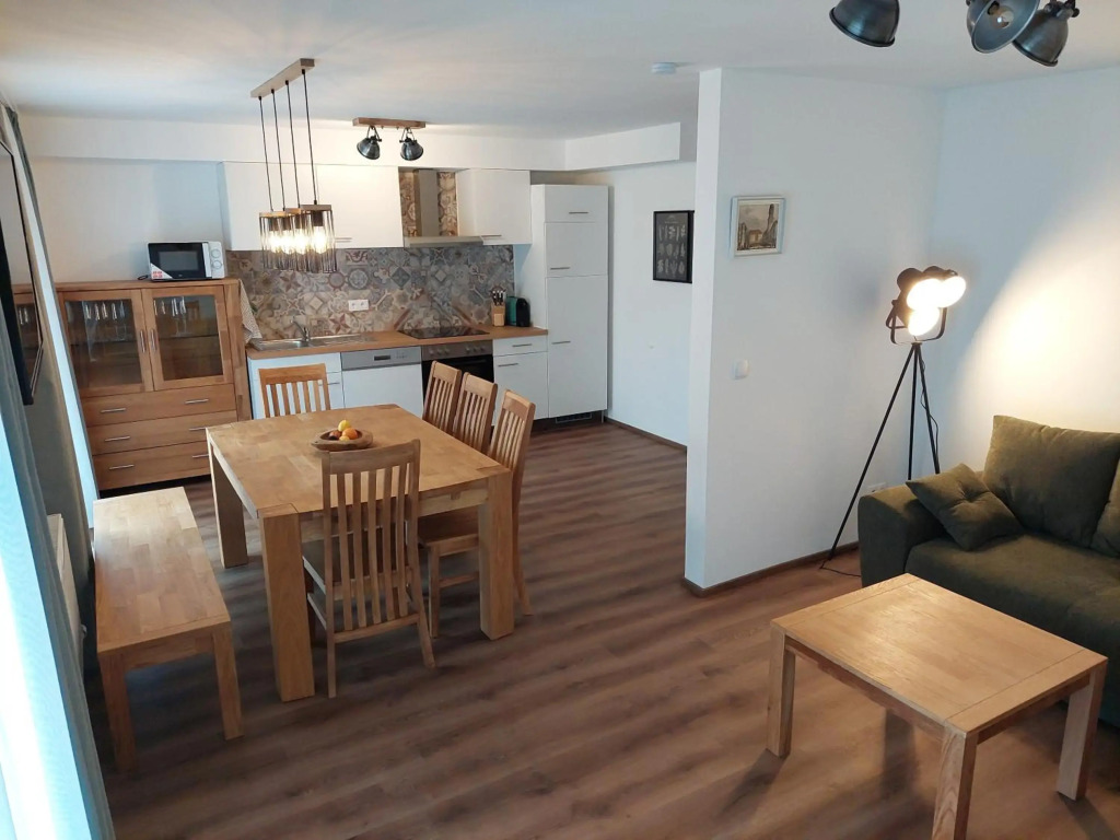 Stony Sea Apartments