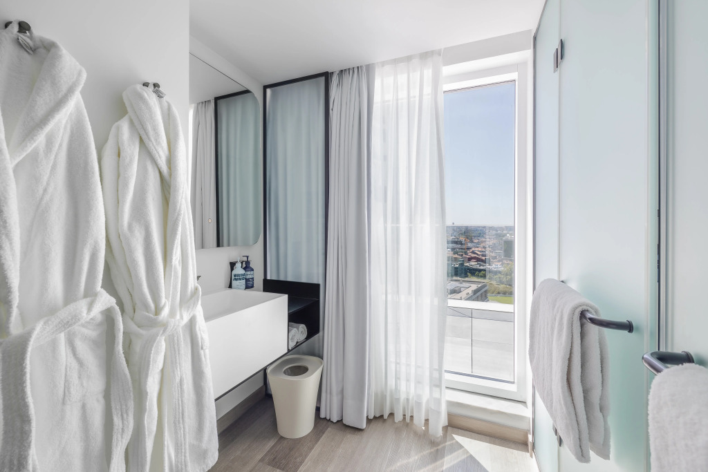 YOTEL Porto