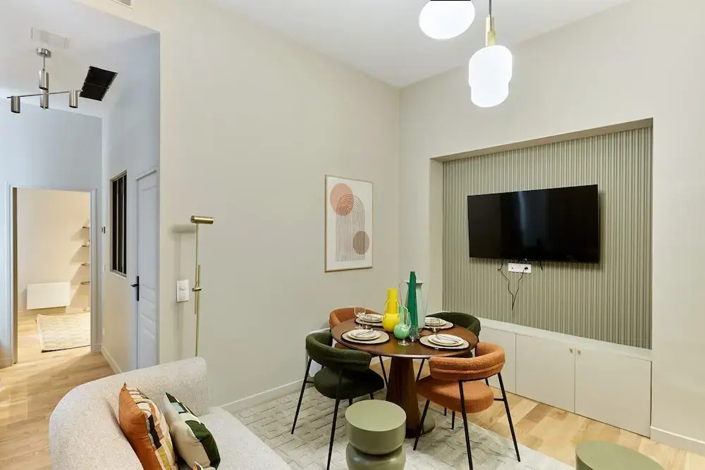 Charming Apartment 2 Bedrooms Centrer of Paris