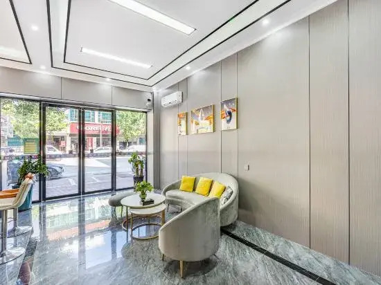 Guangzhou Yunduo Qingxiang Apartment (Zhucun Subway Station)